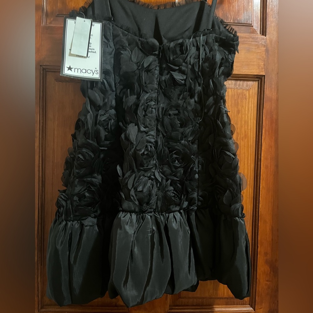 Elegant Black Dress